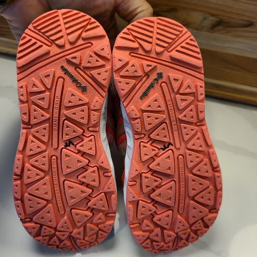 Columbia kids Water Outdoor Shoes Size 12 - Picture 4 of 16